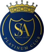 Embleem van de Sarah Azimi Platinum Club met kroon en gouden initialen SA.